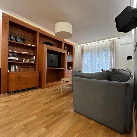 636A Gran Apartamento En Pleno Centro Oviedo Exteriér fotografie