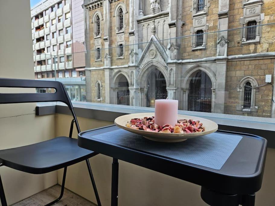 636A Gran Apartamento En Pleno Centro Oviedo Exteriér fotografie